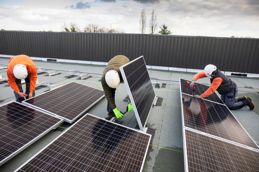 ❄️ Dites adieu aux factures salées : Faites tourner votre clim à l'énergie solaire !